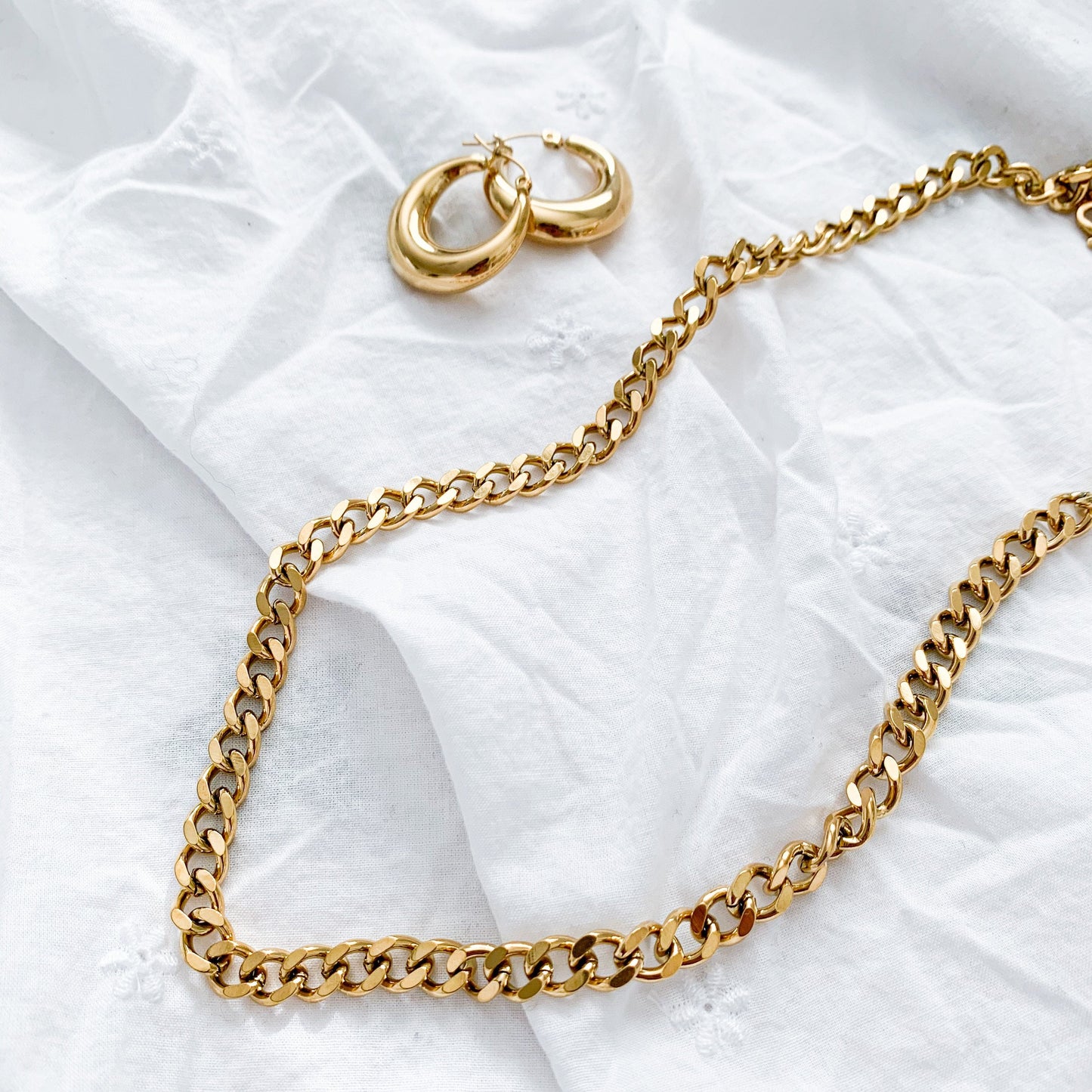 Cu-bana Choker